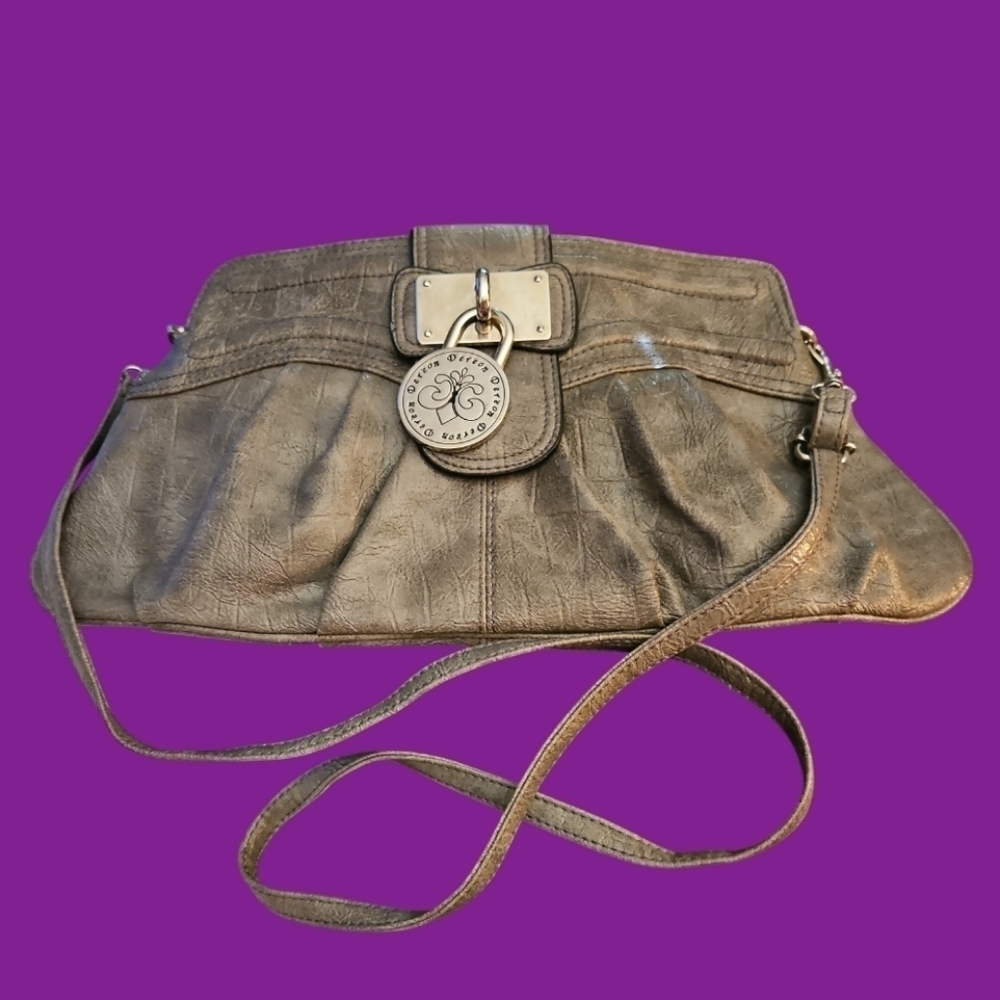 DEREON Y2k Gray Vinyl Alligator Crossbody Envelope Purse